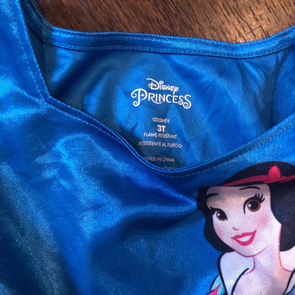 Disney Princess Snow White Sleepwear Night Gown Toddler 3T - Picture 2 of 2